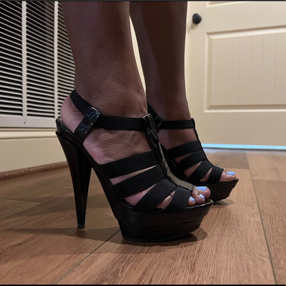 Jessica Simpson Kambodia Strappy Heels